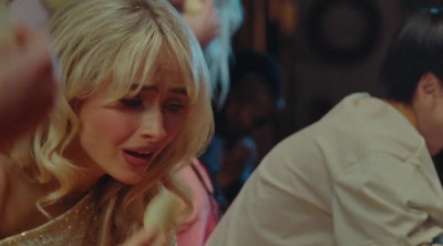 Sabrina Carpenter para Pringles