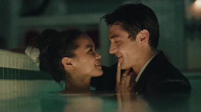 Tráiler 'Kissing Is the Easy Part' (2026)