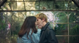 Tráiler en español de 'Boulevard'