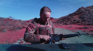 Tráiler 'American Solitaire' (2025)