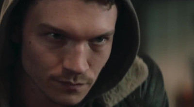 Tráiler 'April X' (2025)