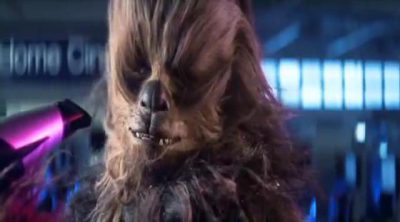 Anuncio de Currys PC World Megastore con Chewbacca