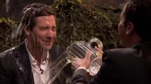 Guerra de agua entre Jimmy Fallon y Jake Gyllenhaal