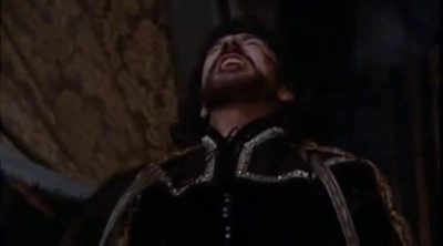 Escena de Alan Rickman en 'Robin Hood, príncipe de los ladrones'
